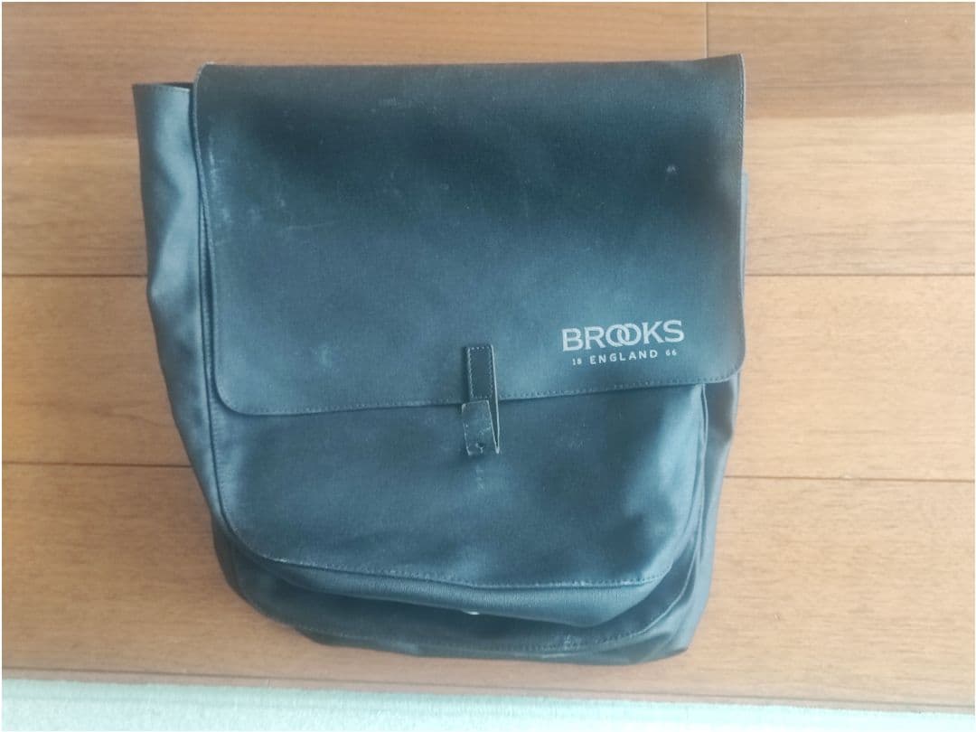 BROOKS（ブルックス） 折りたたみ式レザー パニアバッグ（黒）