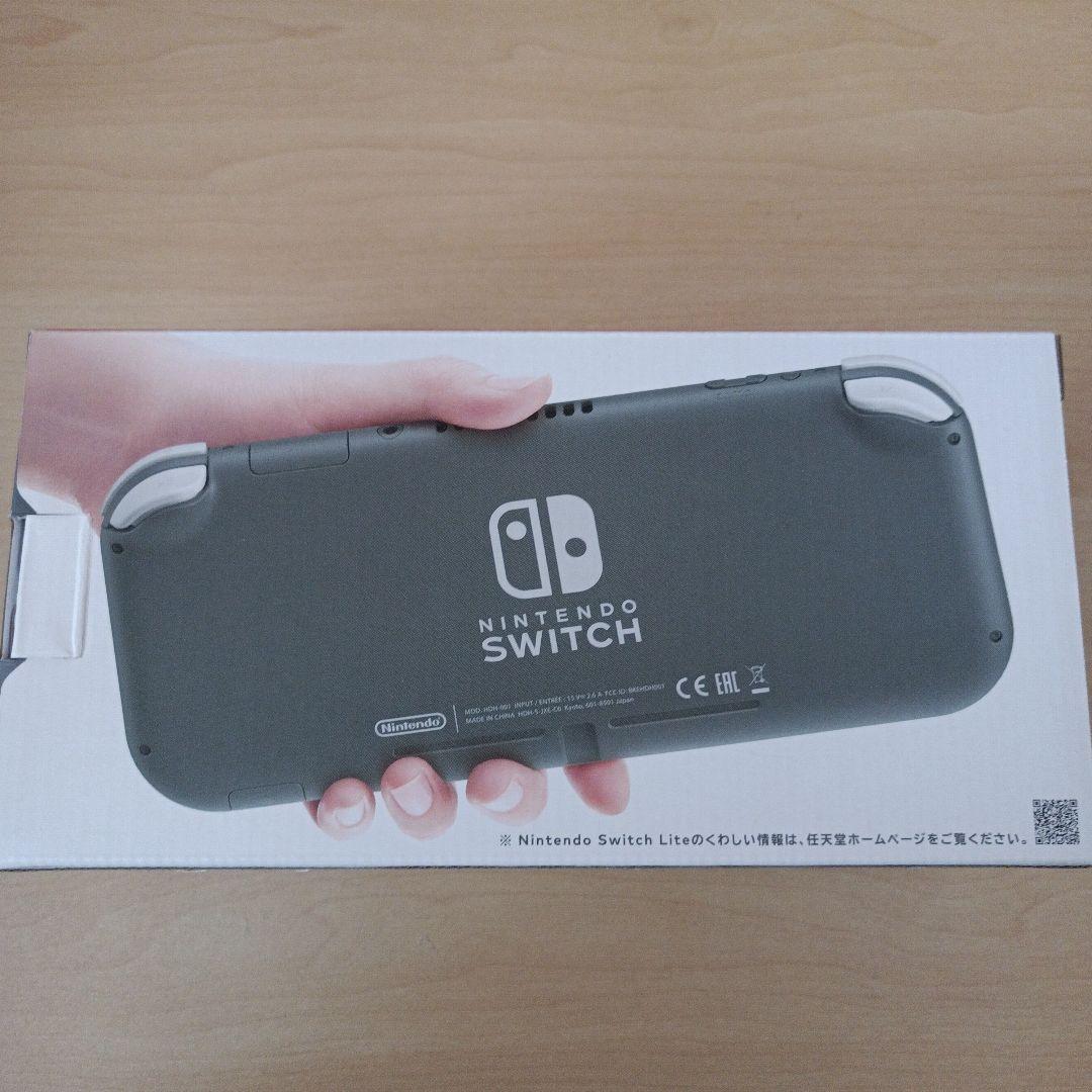 スイッチライト　本体　新品