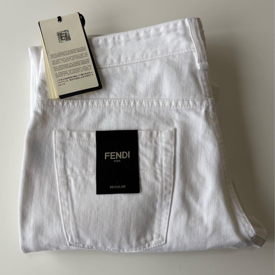 FENDI未使用Karl collage White Jeans（画像7確認）