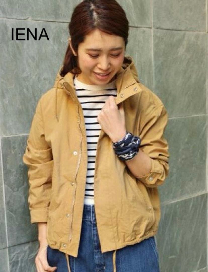 IENA ライトフードブルゾン