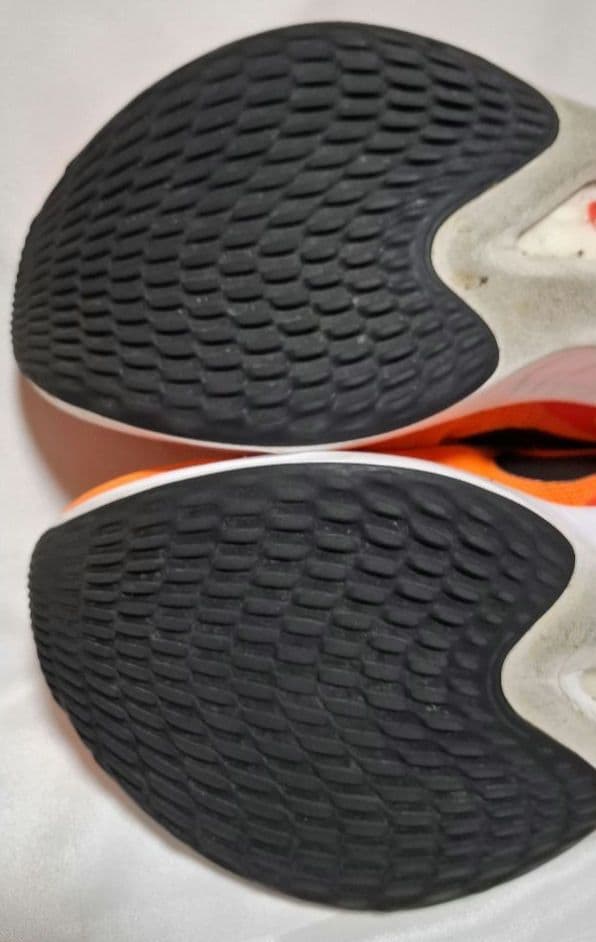 NIKE　ZOOM FLY 5　27.5cm　中古品