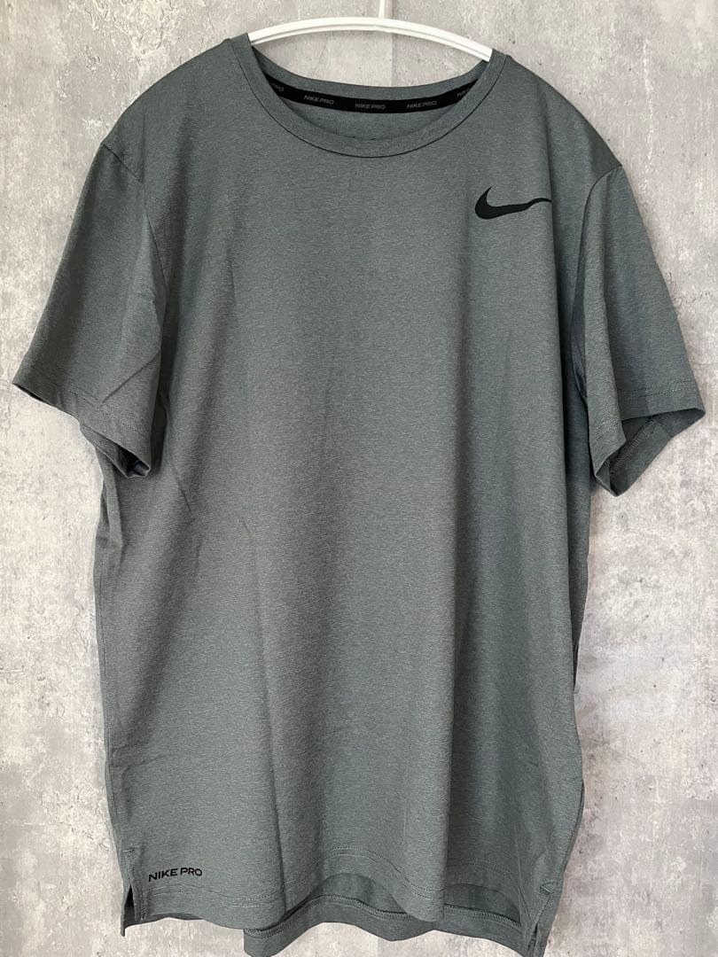 【お得！５点セット】NIKEランニングウェアLサイズ【未使用品】