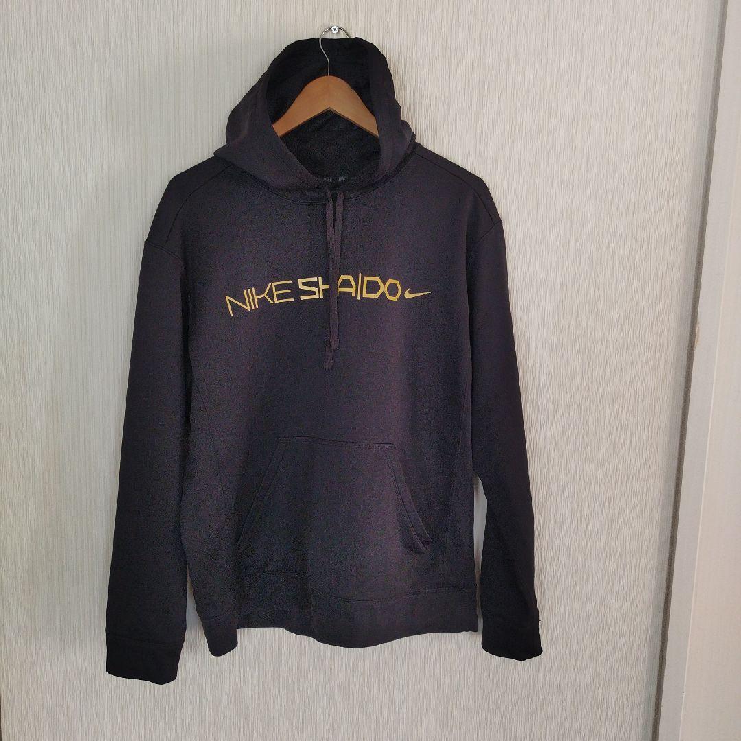 ナイキシャドウ　xl 上下