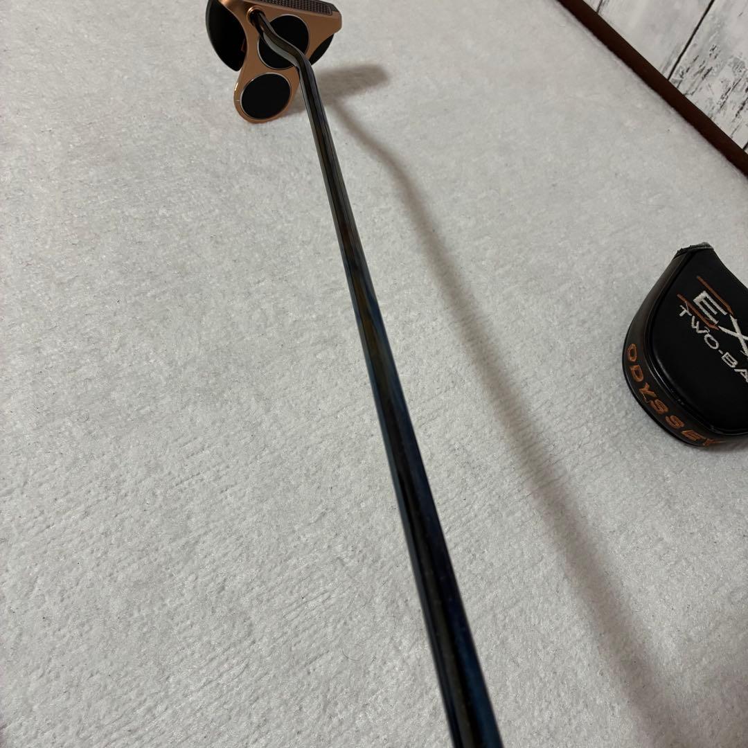 ODYSSEY EXO TWO-BALL パター 限定モデル