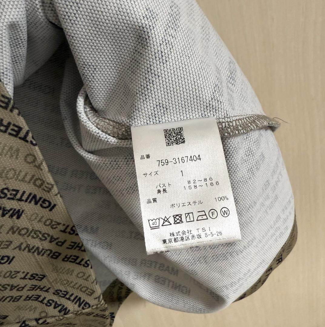 新品 マスターバニーエディション ロゴグラデーション 半袖モックネックシャツ