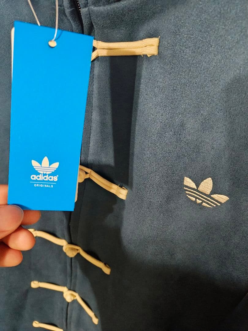 adidasアディダス 中国限定 トラックジャケット　ネイビー　サイズM