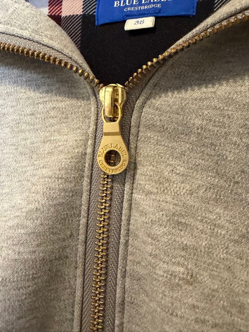 BLUE LABEL CRESTBRIDGE ブルーレーベル パーカー38