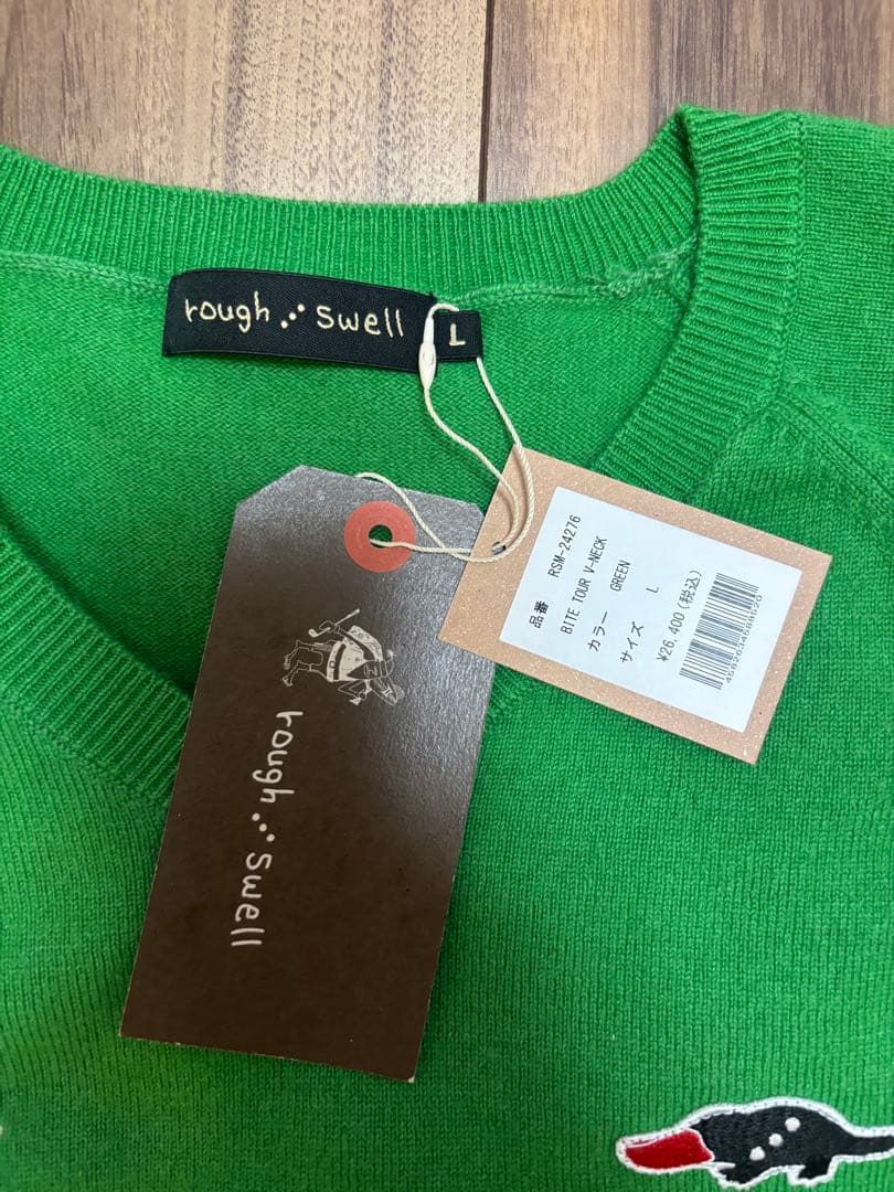 ラフアンドスウェル　BITE TOUR V-NECK