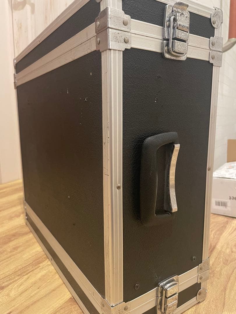 YAMAHA Q2031 & Q2031A EQ 2台set 4Uラックケース付