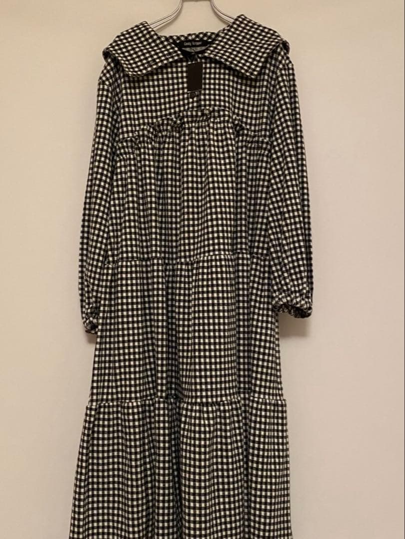 HOLIDAY GINGHAM CHECK TIERED ワンピース　ドレス