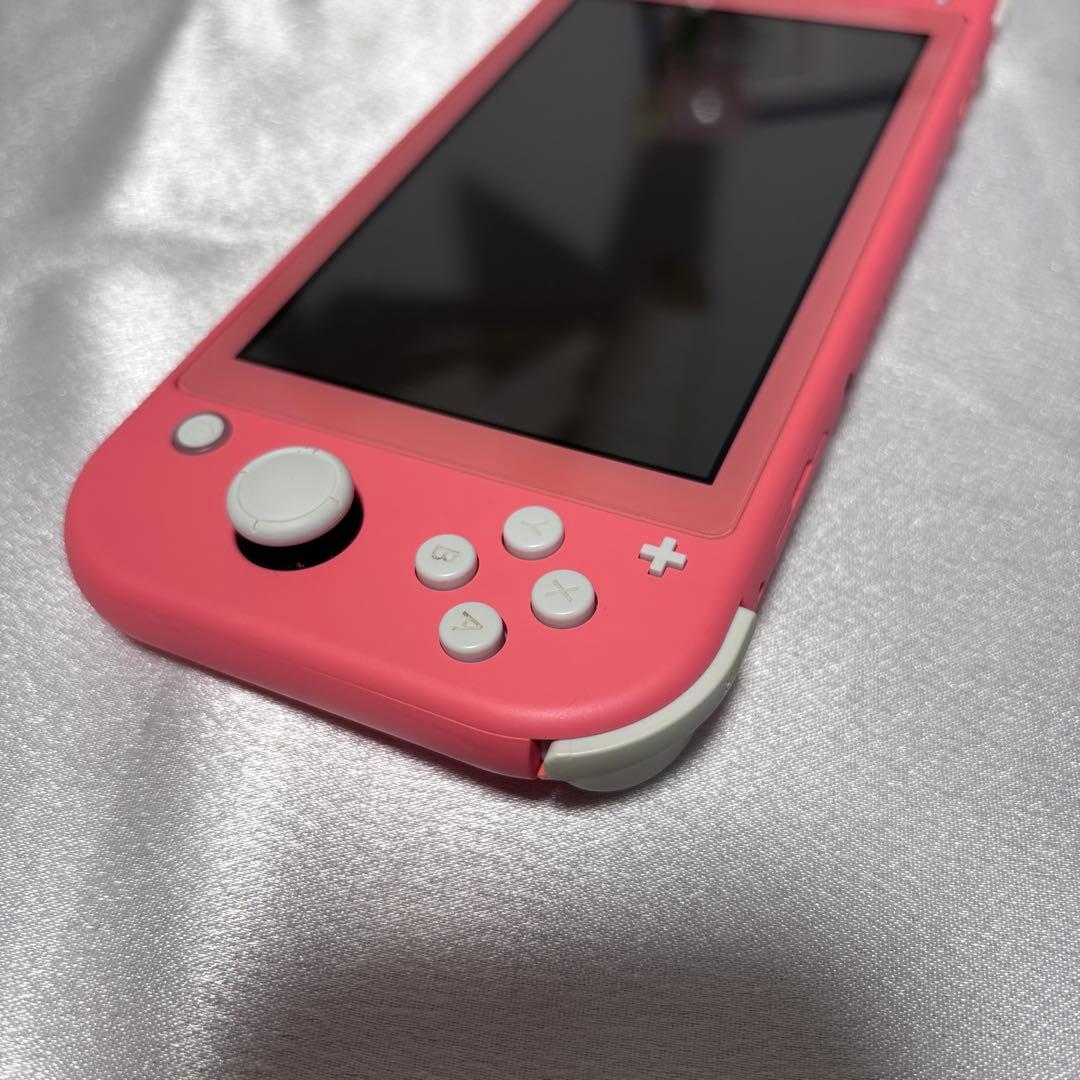 Nintendo Switch Lite コーラル 外箱充電器付き