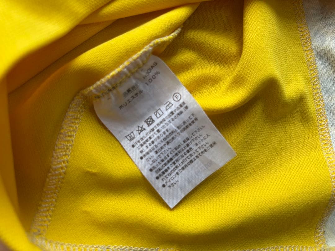 YONEX ノースリーブ　Lサイズ