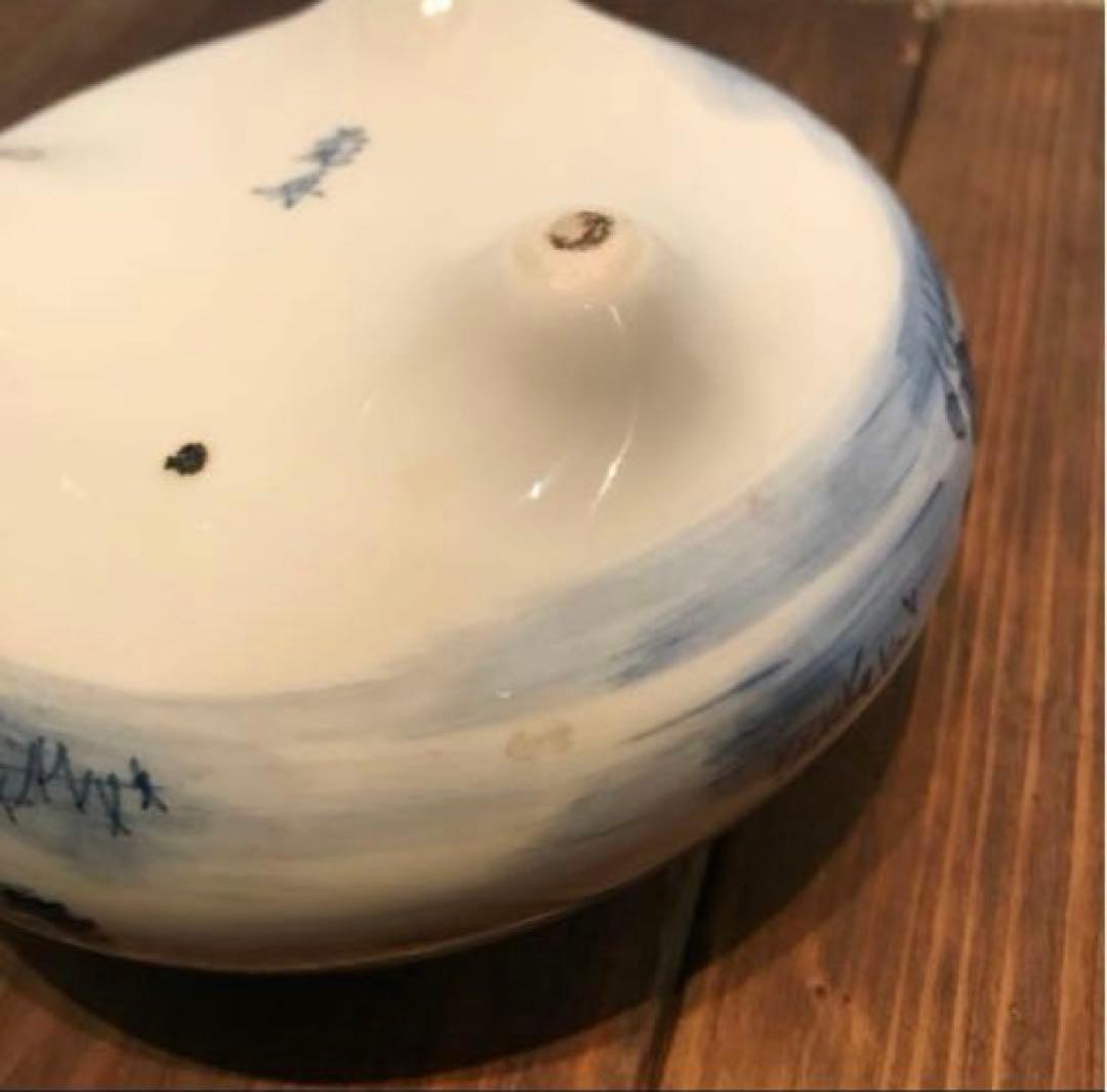 美品　有田焼　花舟　三脚　香炉　染付の山水画が素敵な　蓋まで丁寧に描かれています
