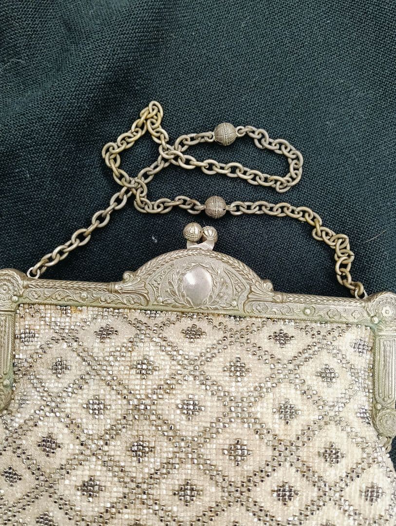 ヴィンテージ ビーズ刺繍 パーティーバッグ　難あり