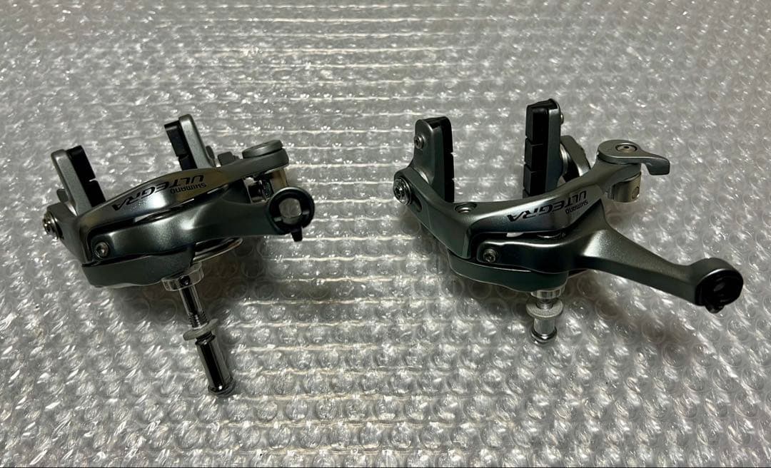 美品 シマノ Ultegra BR-6700 キャリパーブレーキ セット