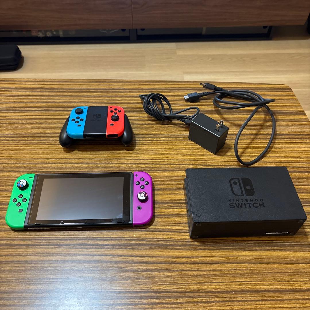 Nintendo Switch 本体 ジョイコン アダプター SDカード付き