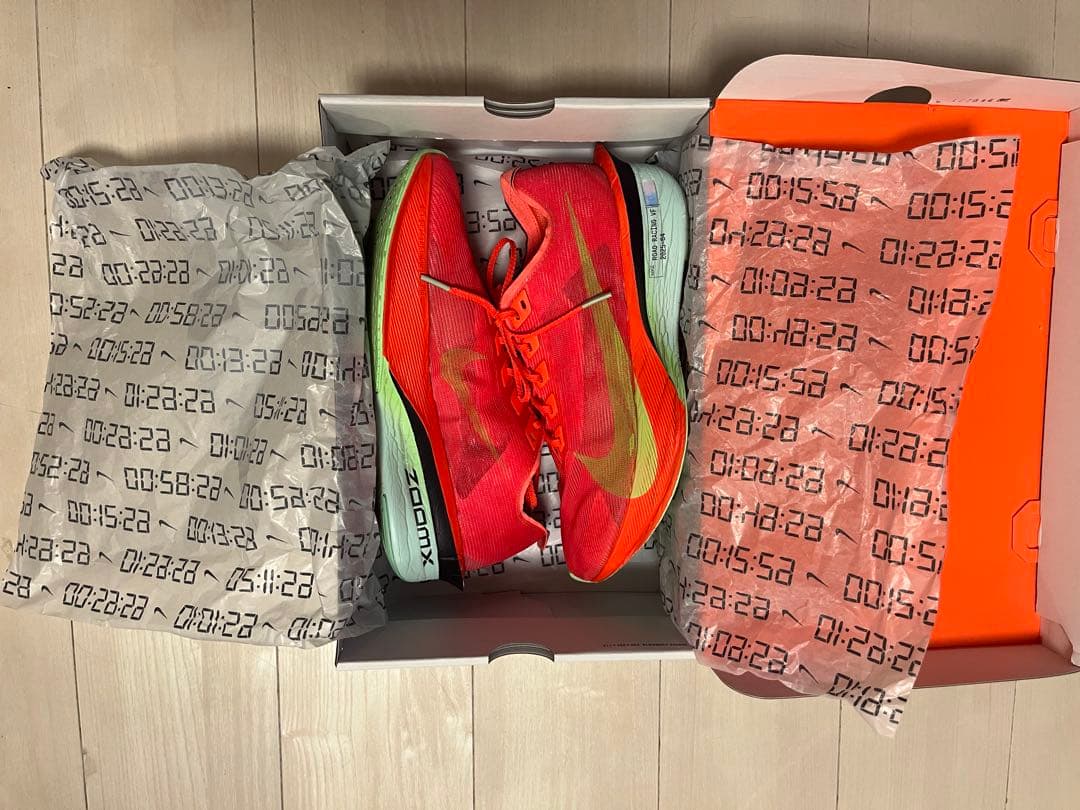 VAPORFLY NEXT%4 27.5、ヴェイパーフライ4 27.5