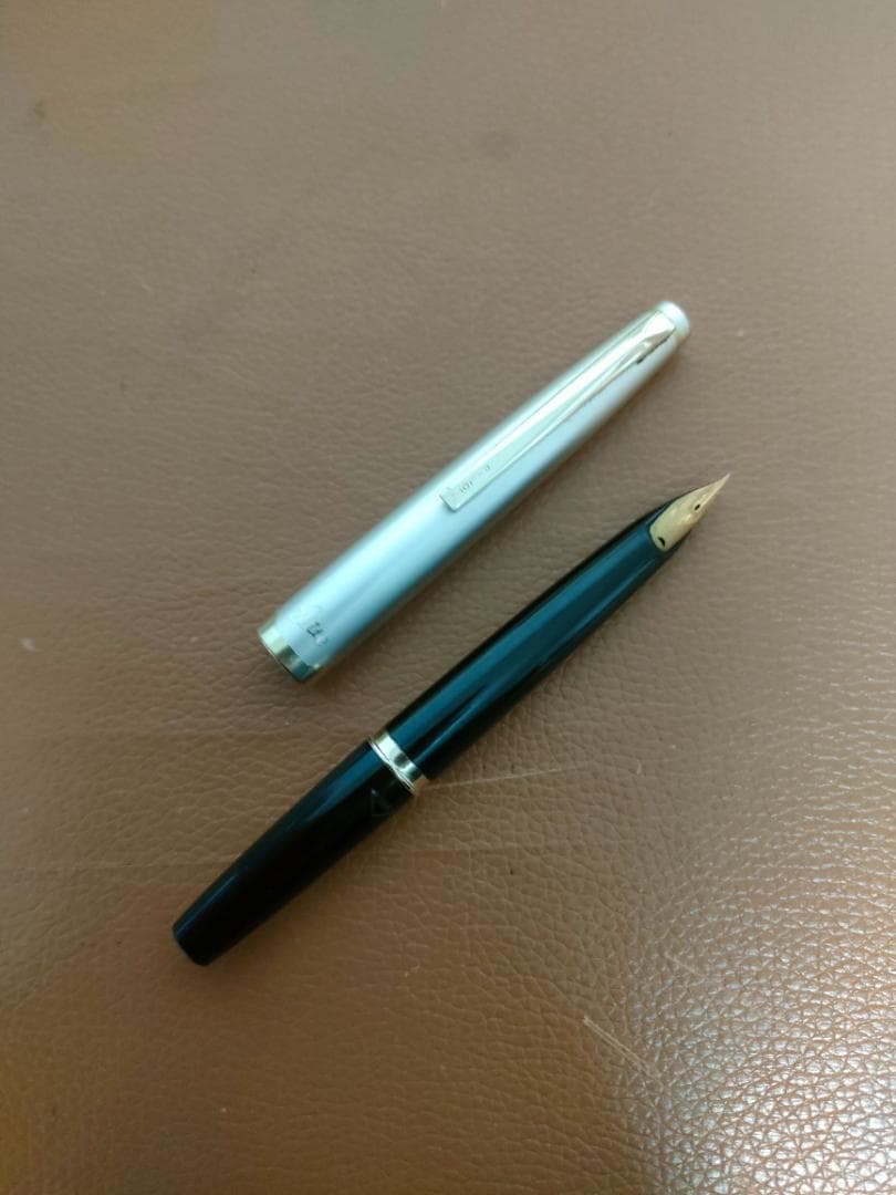 PILOT パイロット万年筆 Elite ペン先18K750 ブラック