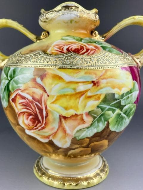 【訳アリ】オールドノリタケ 薔薇文花瓶 金彩 バラ図　ばら 金彩 花器 花瓶