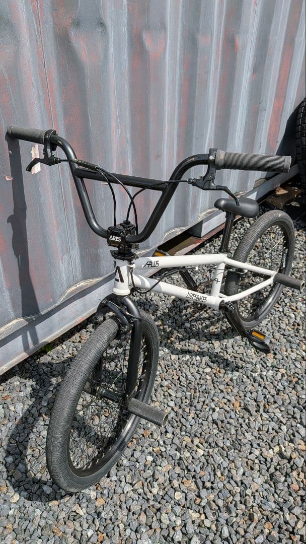 フラットランド BMX ARESBIKES APLUS (20インチ)