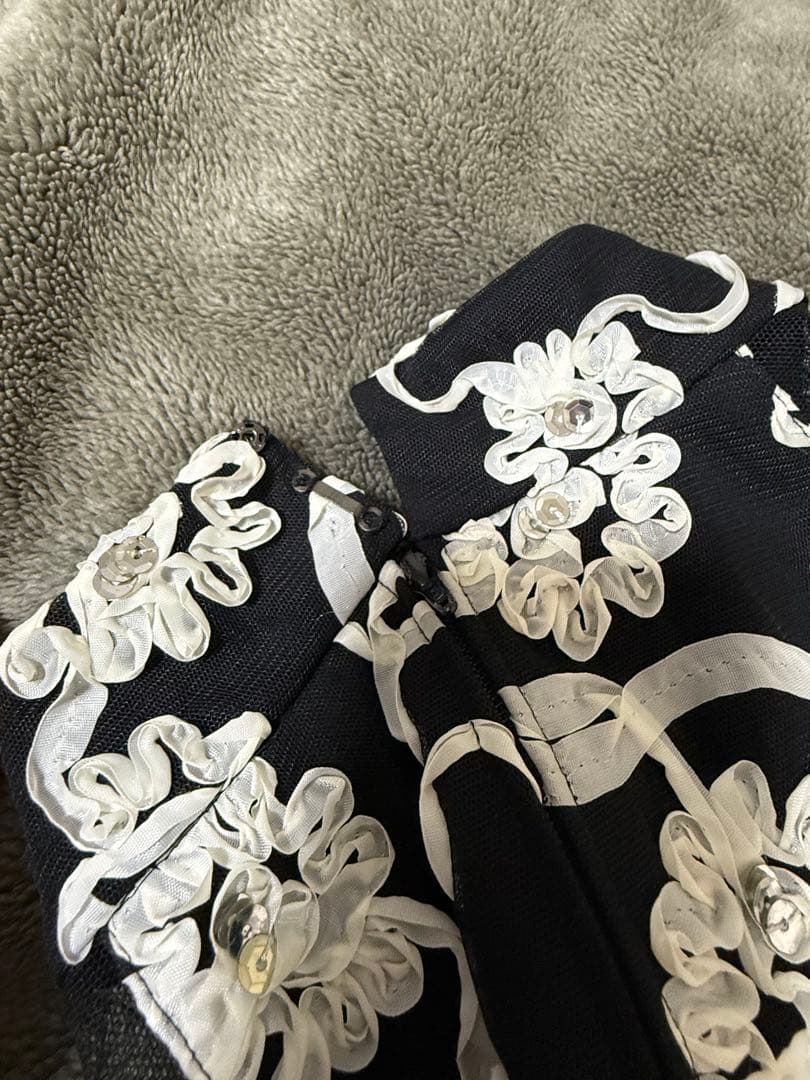 社交ダンスドレス 黒 花柄刺繍　S-Mサイズ相当