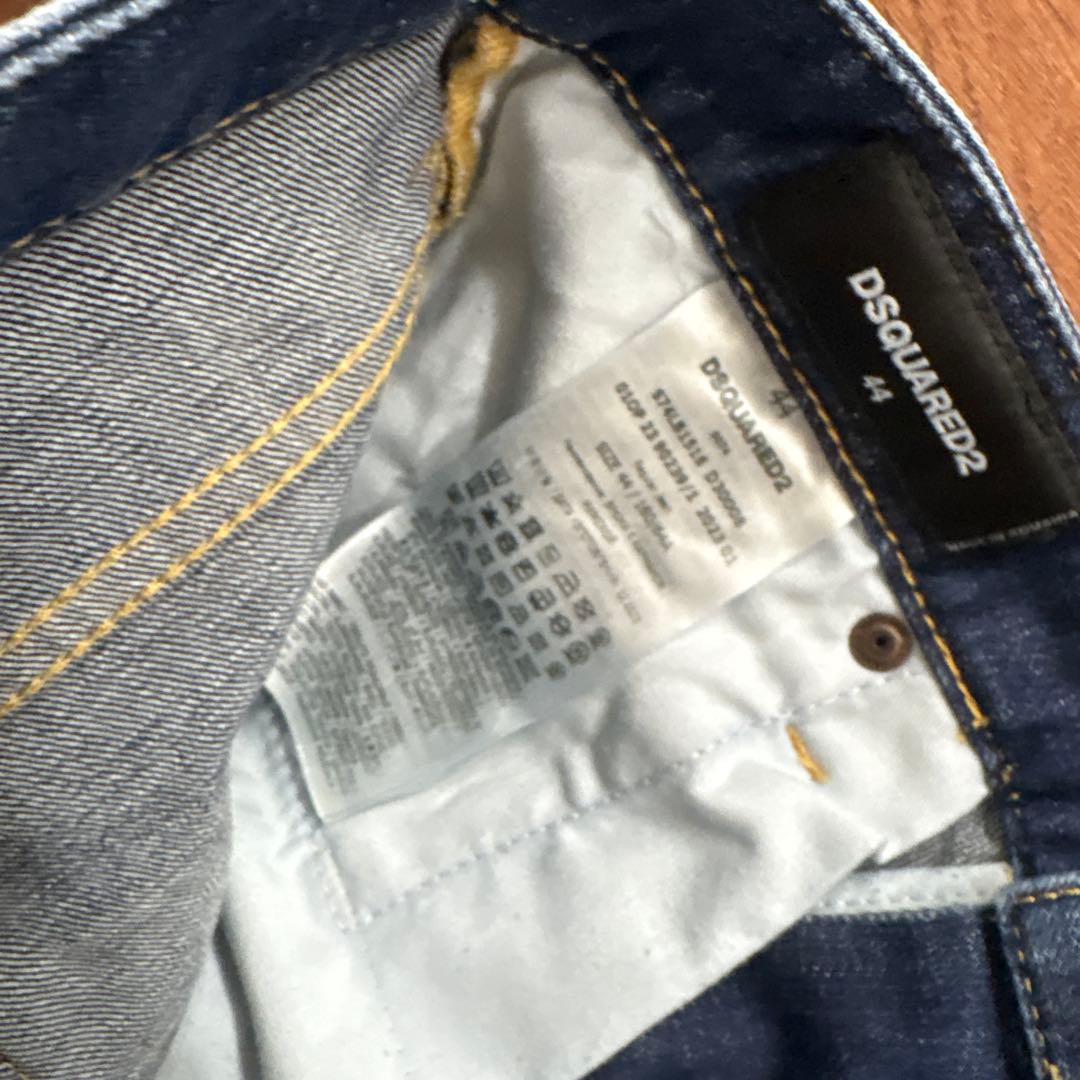 44 DSQUARED2 REGULAR JEAN レギュラー　デニム　ジーンズ