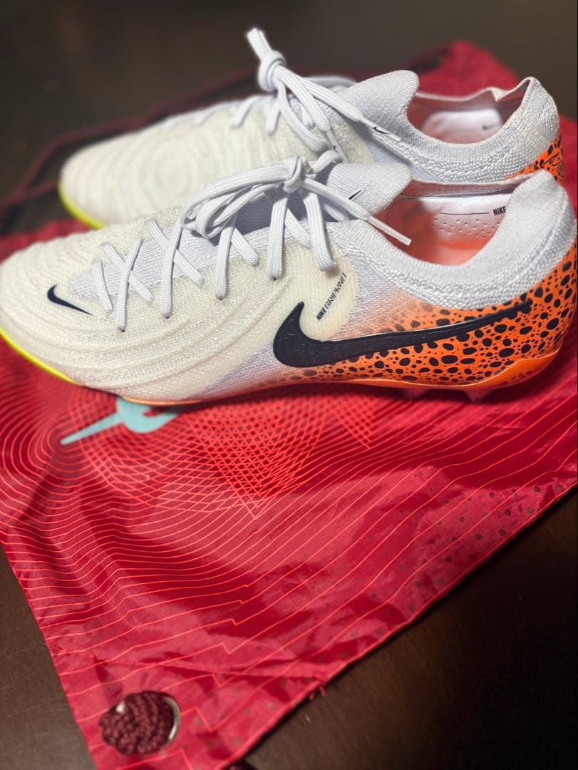 新品NikeファントムGX2エリートエレクトリックサファリ/マルチカラー27cm