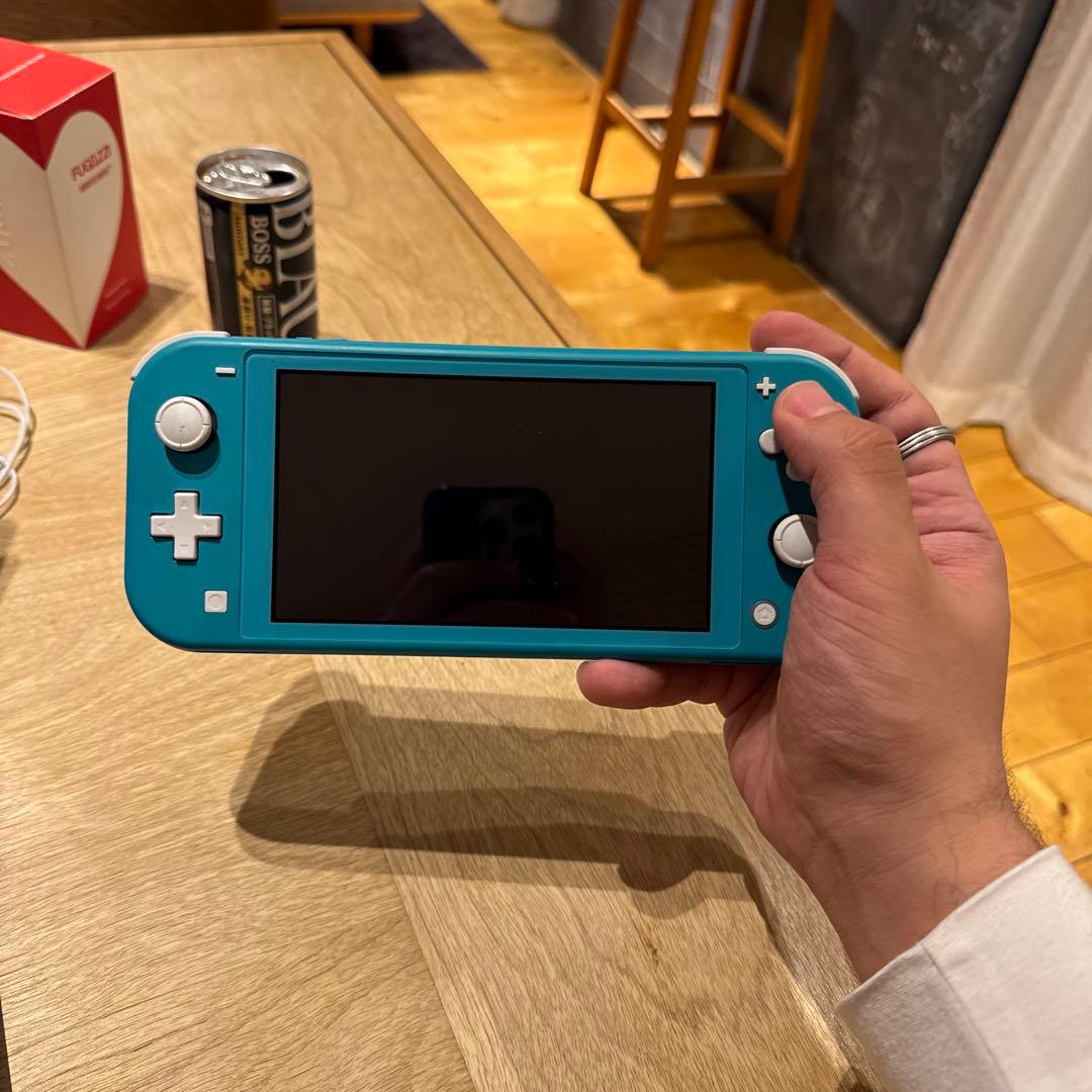 Nintendo Switch Lite ターコイズ 国際的