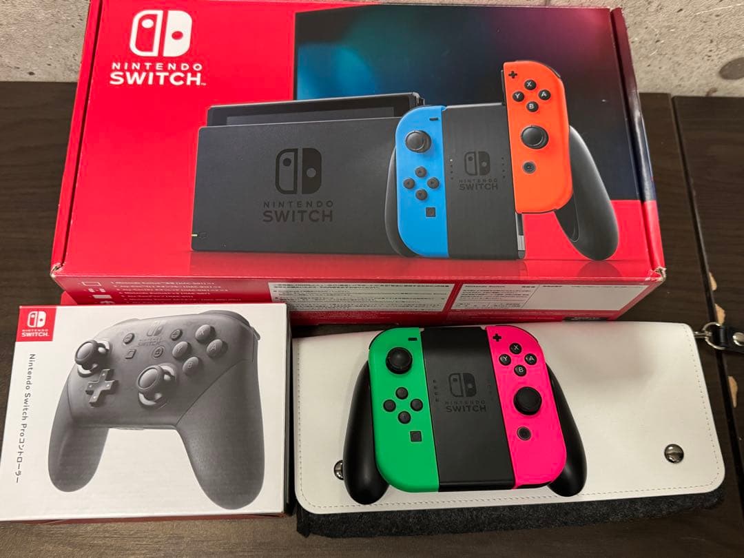 【豪華セット】Switch本体＋プロコン＋Joy-Con追加分！3人即プレイ可能