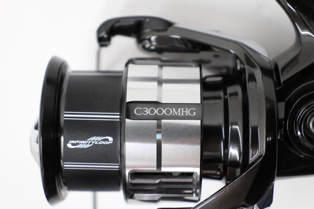 シマノ 23 ヴァンキッシュ C3000MHG 64-EY1001-17