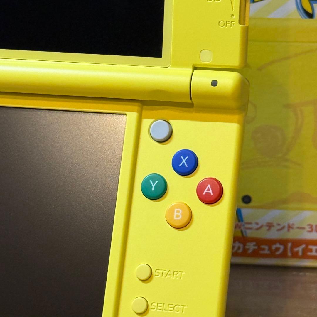 6-204 Newニンテンドー3DS LL ピカチュウ【イエロー】箱付き 美品