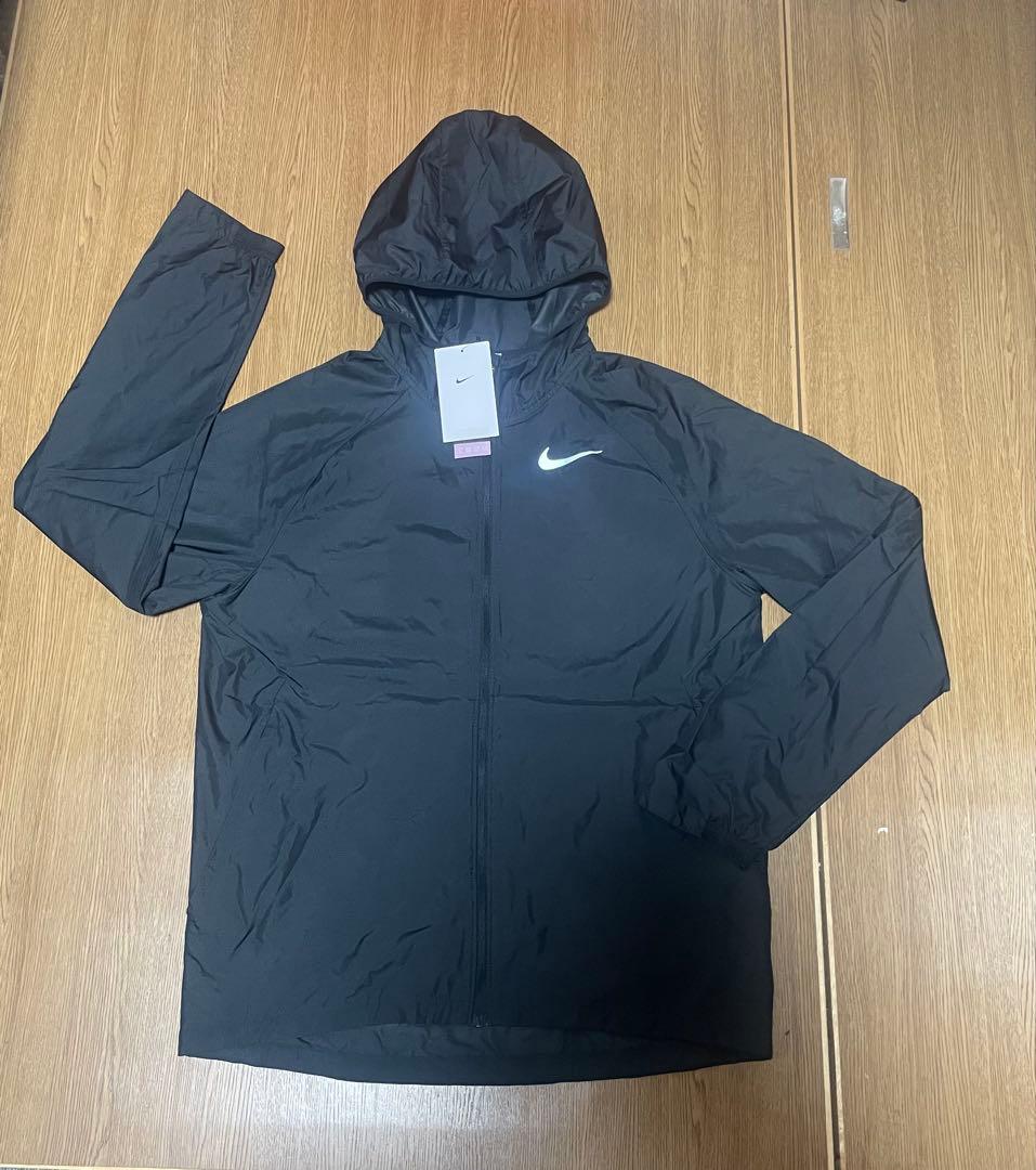 [新品] NIKE ナイキ　ランニングジャケット　パーカー　Sサイズ　ブラック
