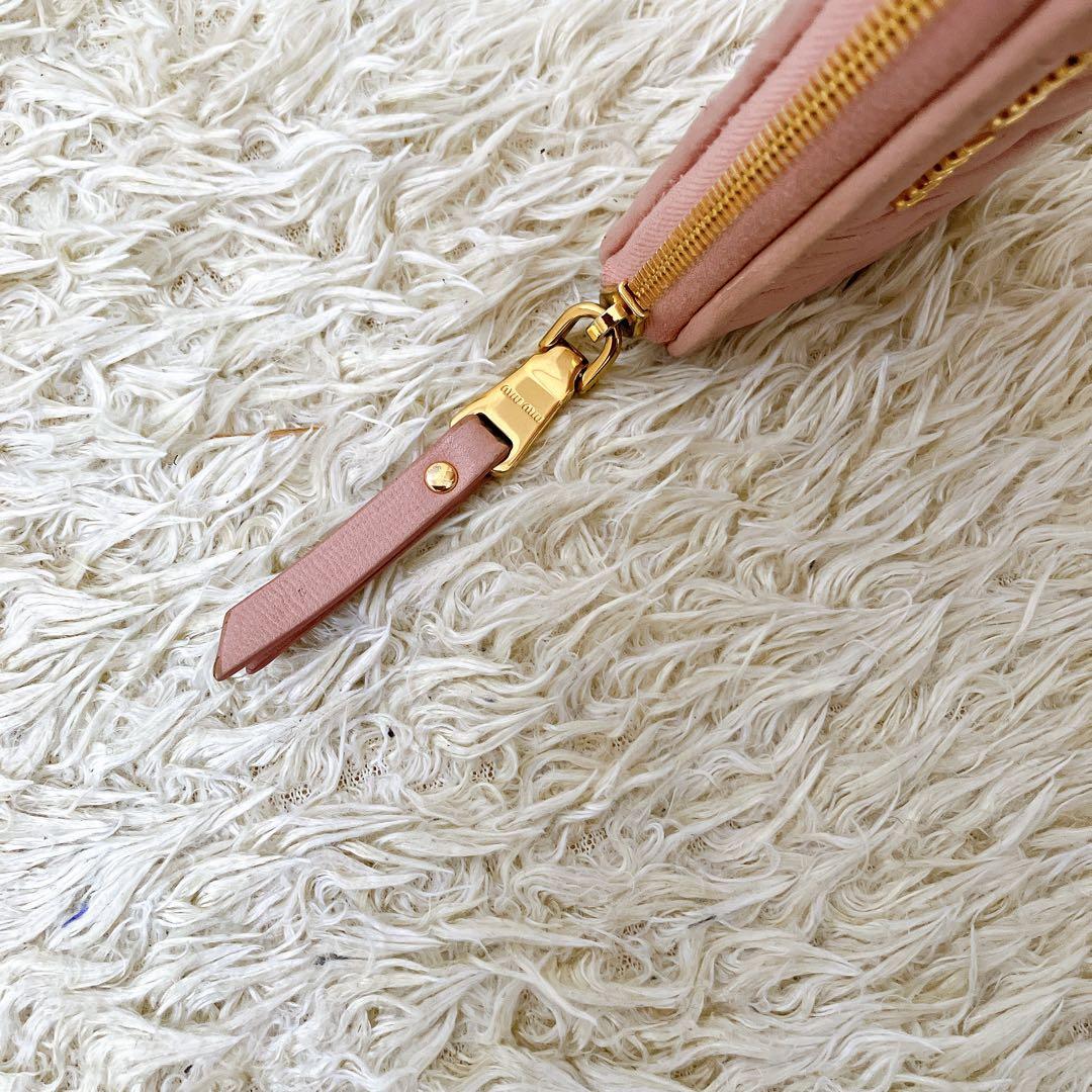 ミュウミュウ♡ケース マテラッセ ピンク ベージュ系 ゴールド金具