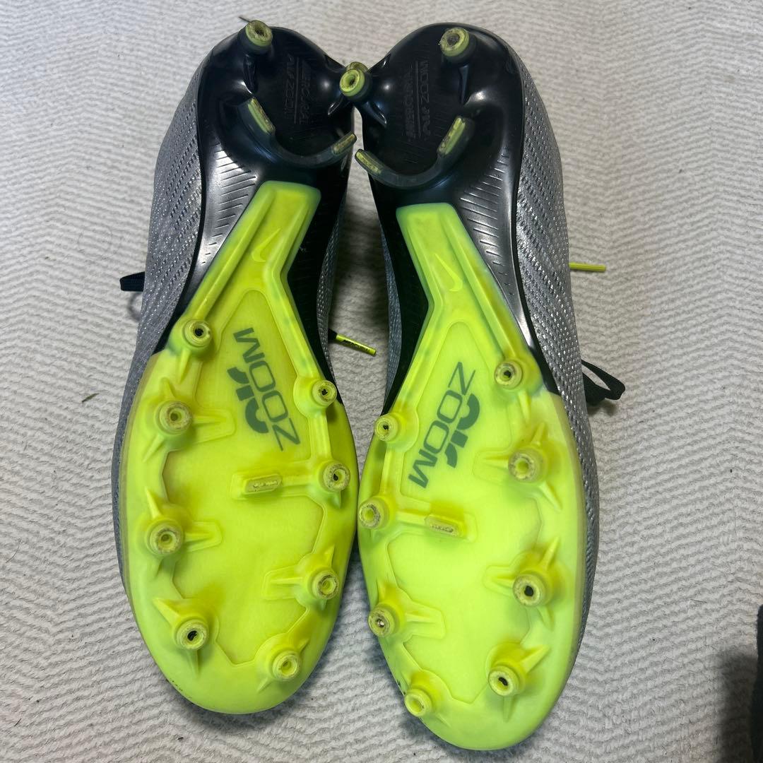 NIKE（ナイキ）ズーム マーキュリアル ヴェイパー15