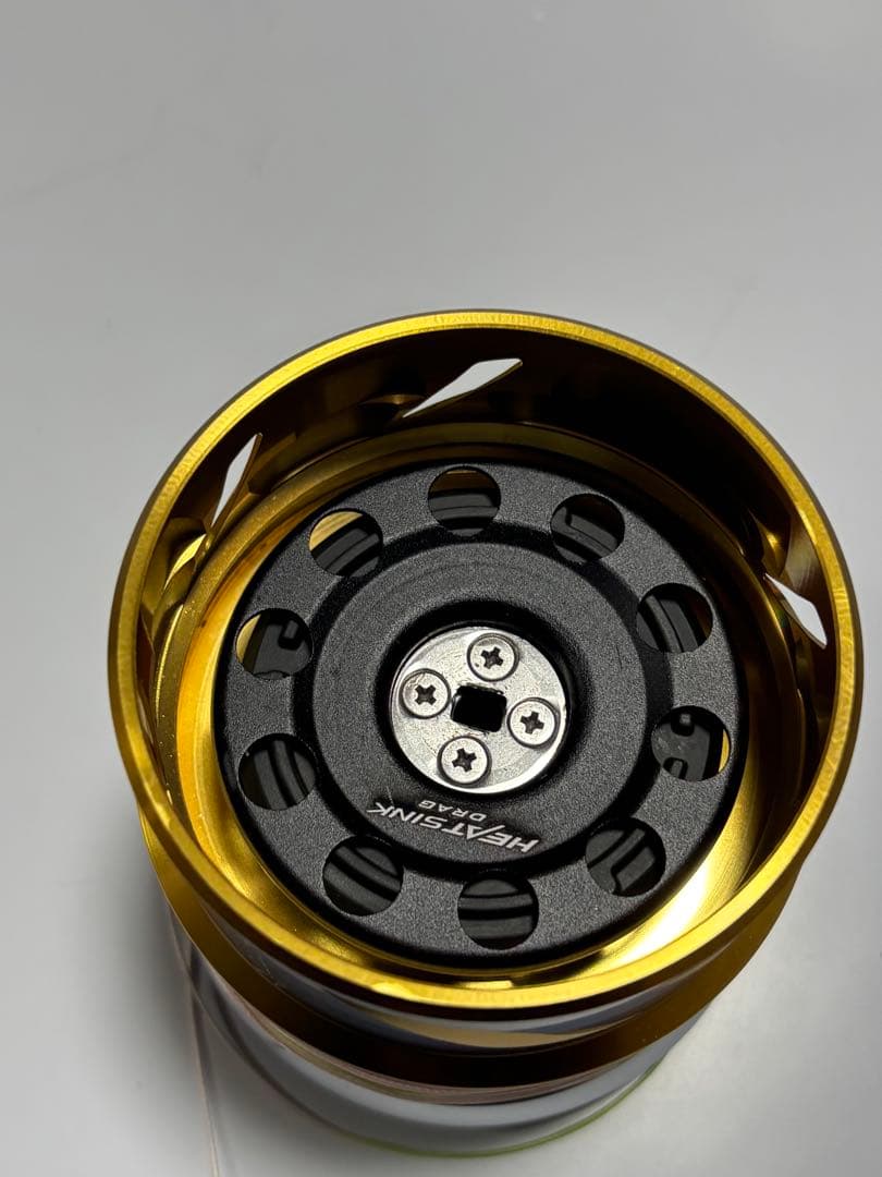 20STELLA 18000HG中古と夢屋MAXスプール20000新品