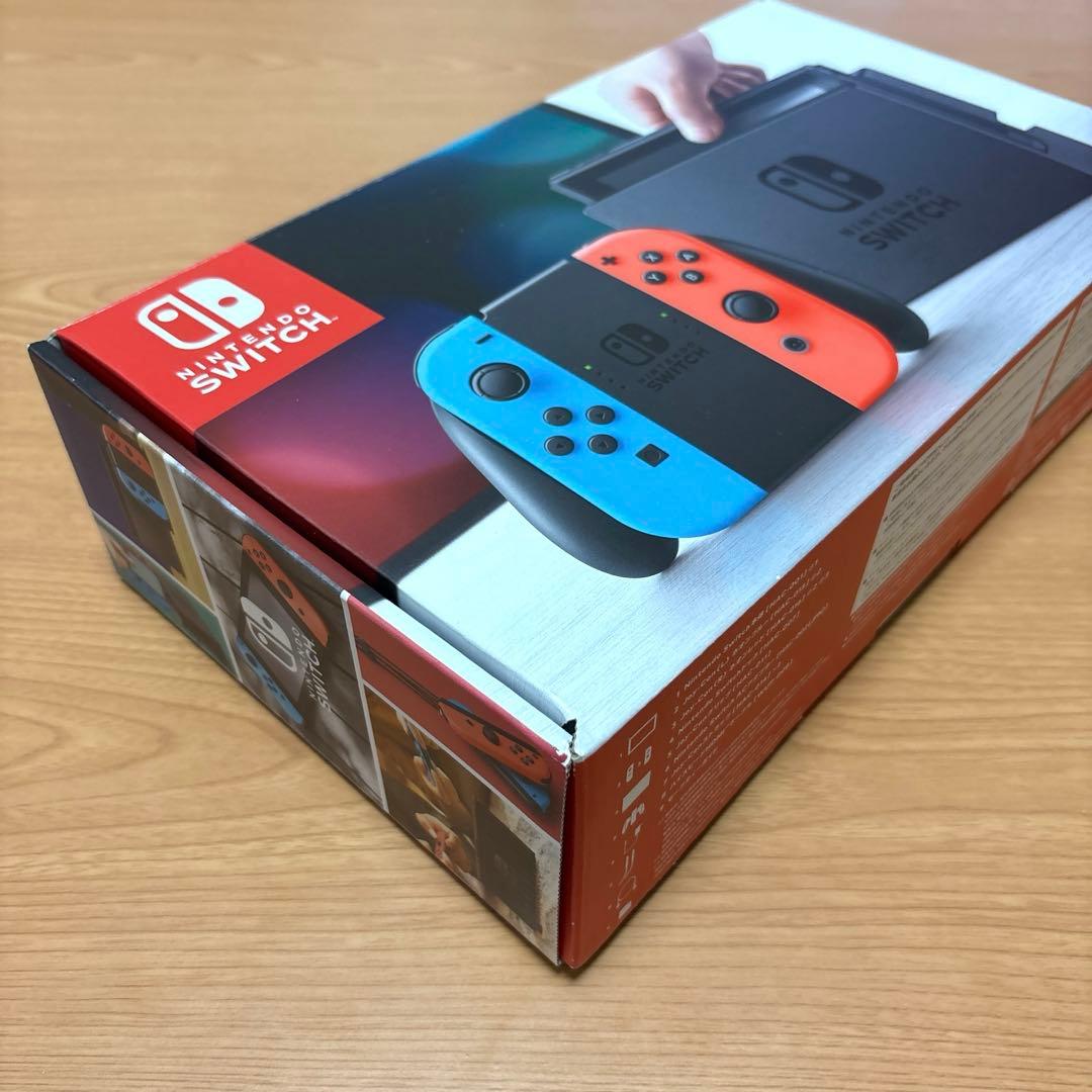 【完品】Nintendo Switch本体+新品液晶フィルム