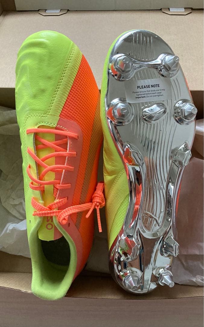 【送料込み】PUMA ONE 20.1 取り換え式カンガルー新品プーマ ワン