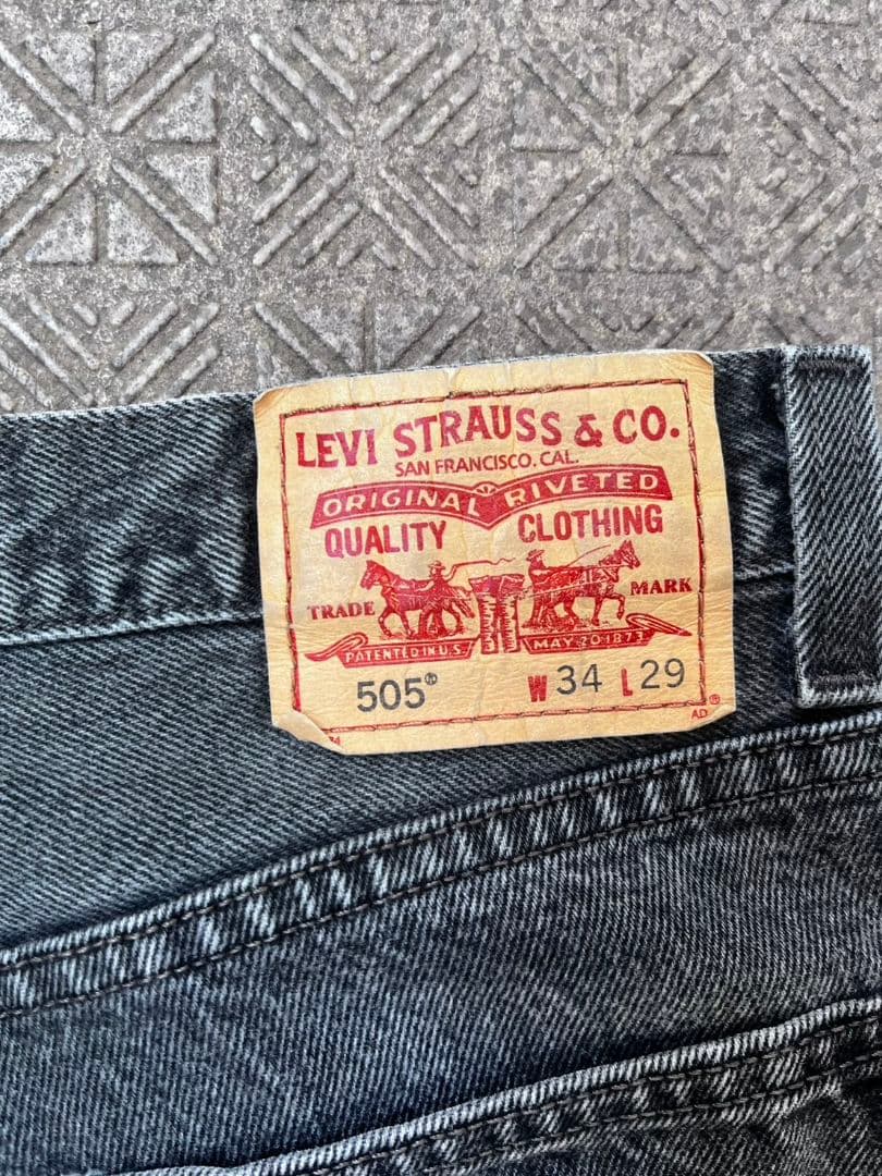 希少 ゴールデンサイズ W34L29 Levi's 505 ブラック