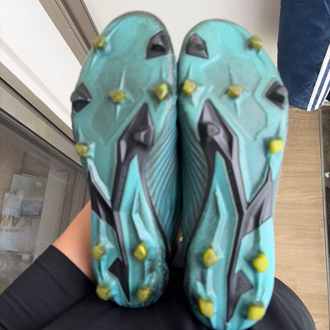adidasプレデター19.1 HGAG