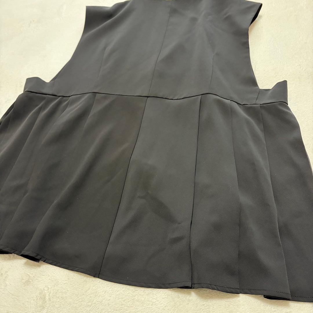 美品♪LAVEANGE ラビアンジェ プリーツペプラムベスト 大きいサイズ 5L