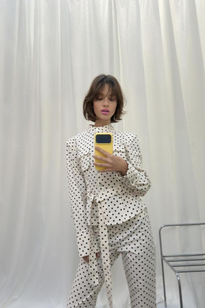 新品‼ ZARA ドット柄シャツジャケット 水玉 白色 黒色 L