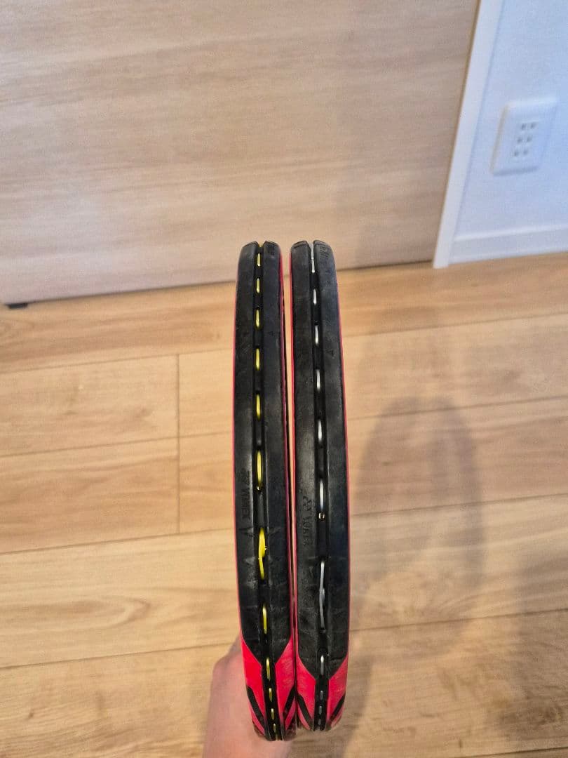 テニスラケット　VCORE SV 98 2本セット