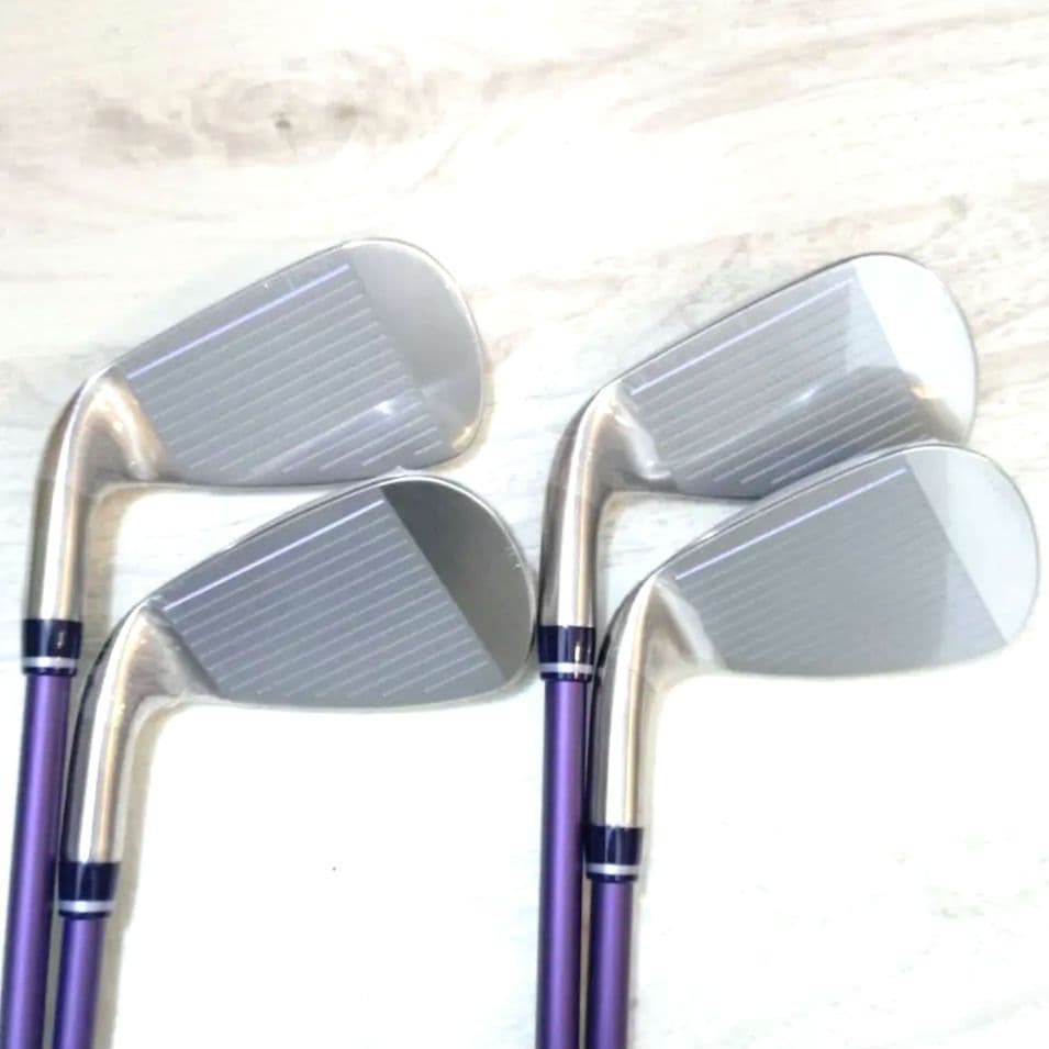 【月末特価・新品】ONOFF オノフ レディース アイアン 4本セット 21 A