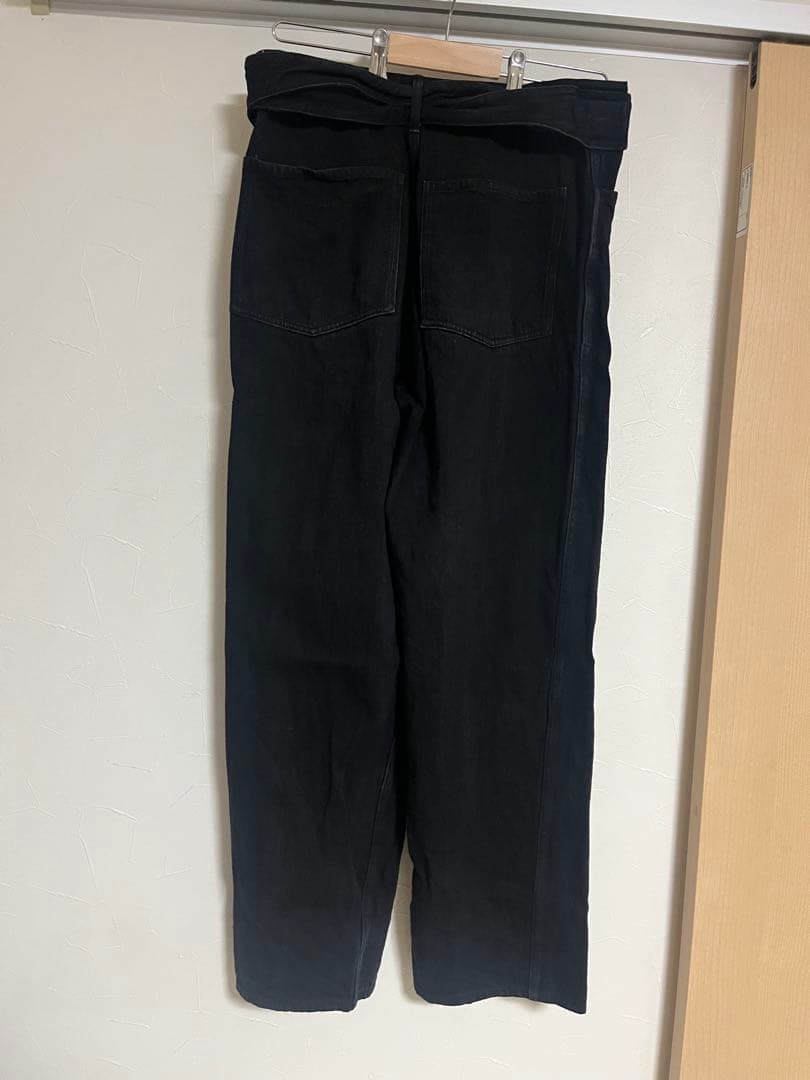 25ss COMOLI ベルテッドデニムB01-03001 黒1