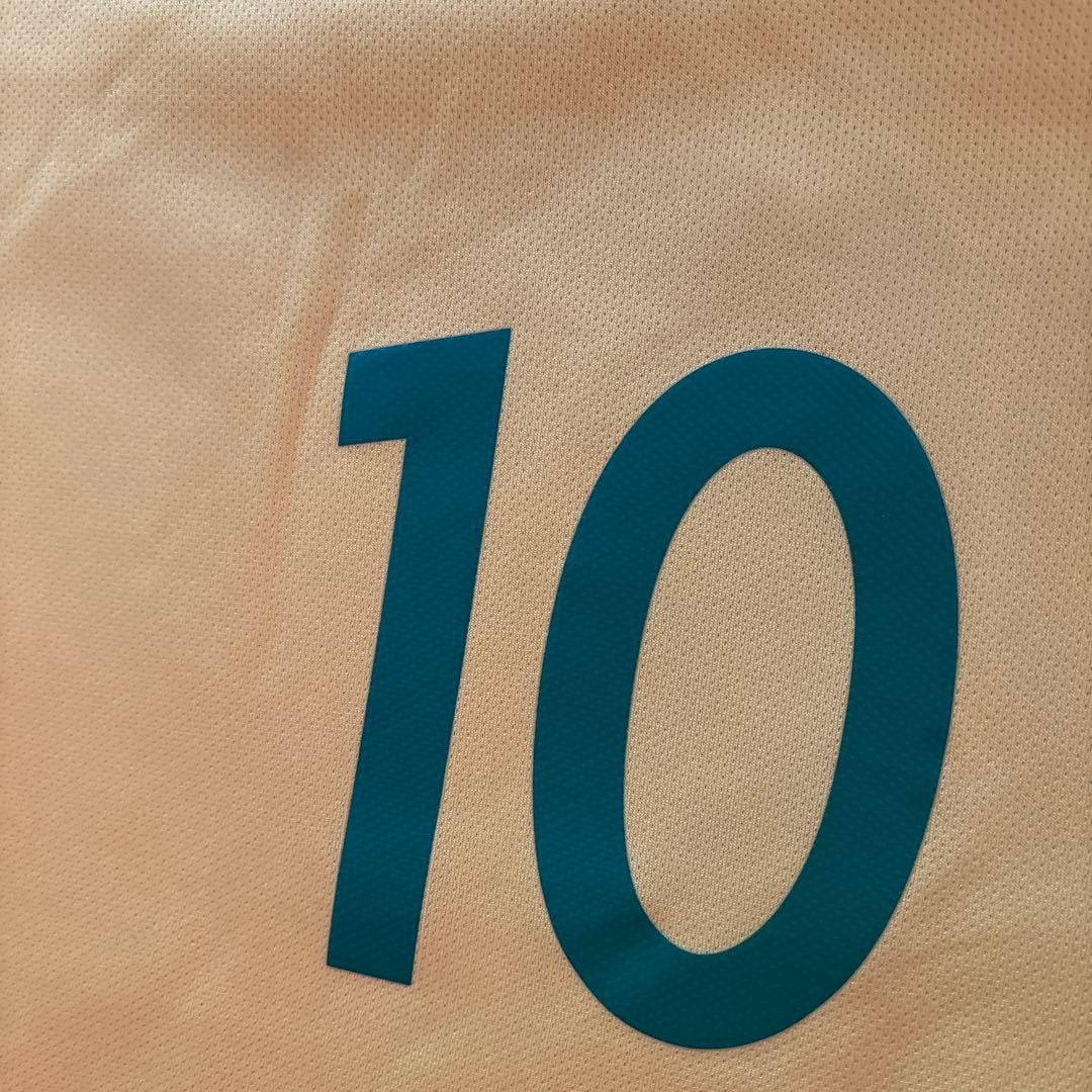 に*た様 【12月SALE】ブラジル代表サッカー シャツ 10番　ネイマール