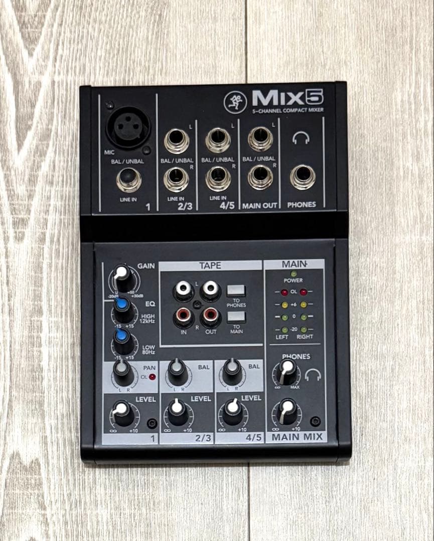 Mackie Mix5 アナログミキサー