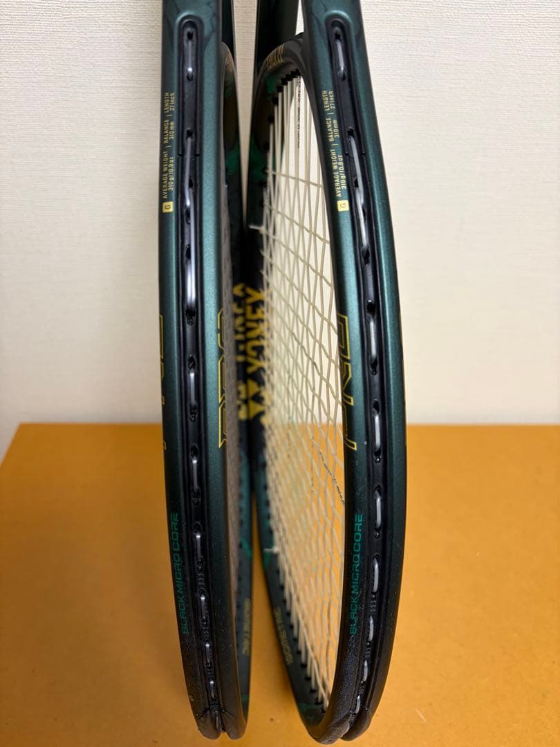 YONEX VCORE PRO97G2ラケット 2本セット