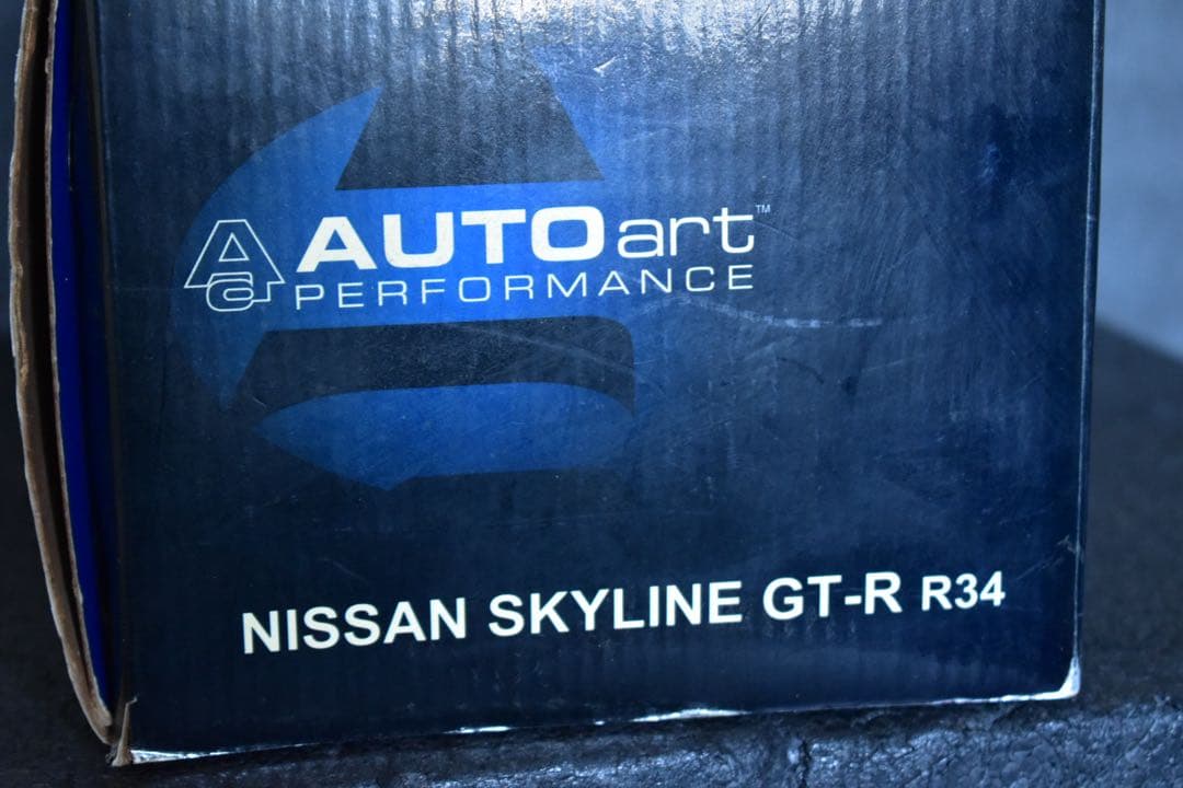 1/18 オートアート スカイライン R34 GT-R V-SpecⅡ ミニカー