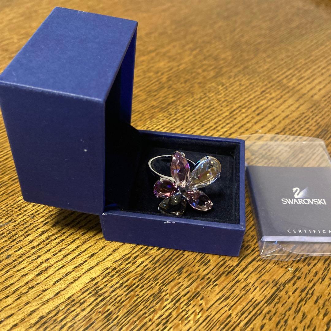 スワロフスキー指輪　薄紫、ピンク上品なお色味です。19号。
