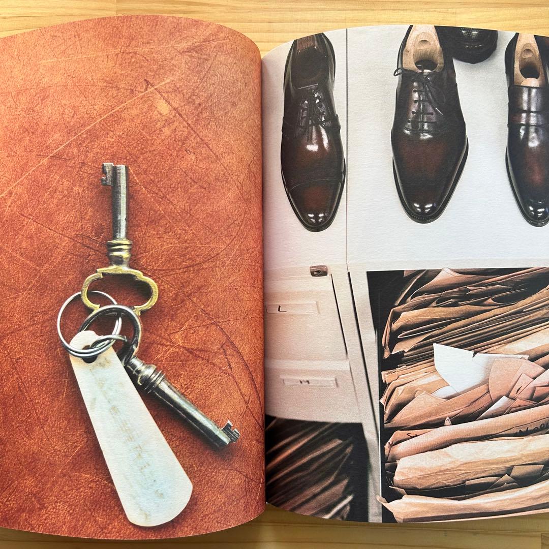 【美品】1895 BERLUTI PARIS LIVE ICONIC ノベルティ